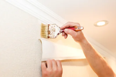 Pose de papier peint à la Loye — revêtements muraux et toiles de verre